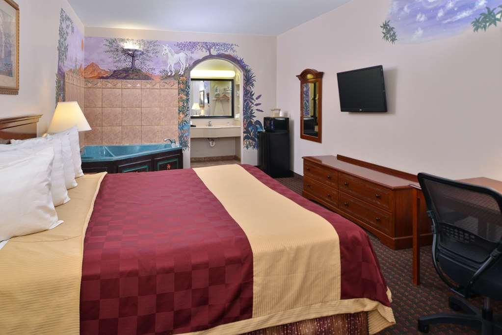 Americas Best Value Inn & Suites San Benito Cameră foto